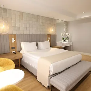 https://holiday-inn-istanbul-airport.istanbul-turkeyhotels.com